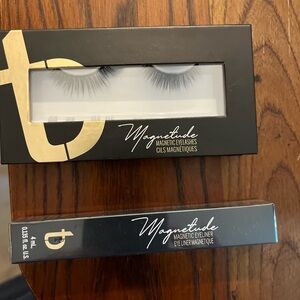 Tori Belle Magnetude 9 to 5 Magnetic Eyelashes and Black Eyeliner set.